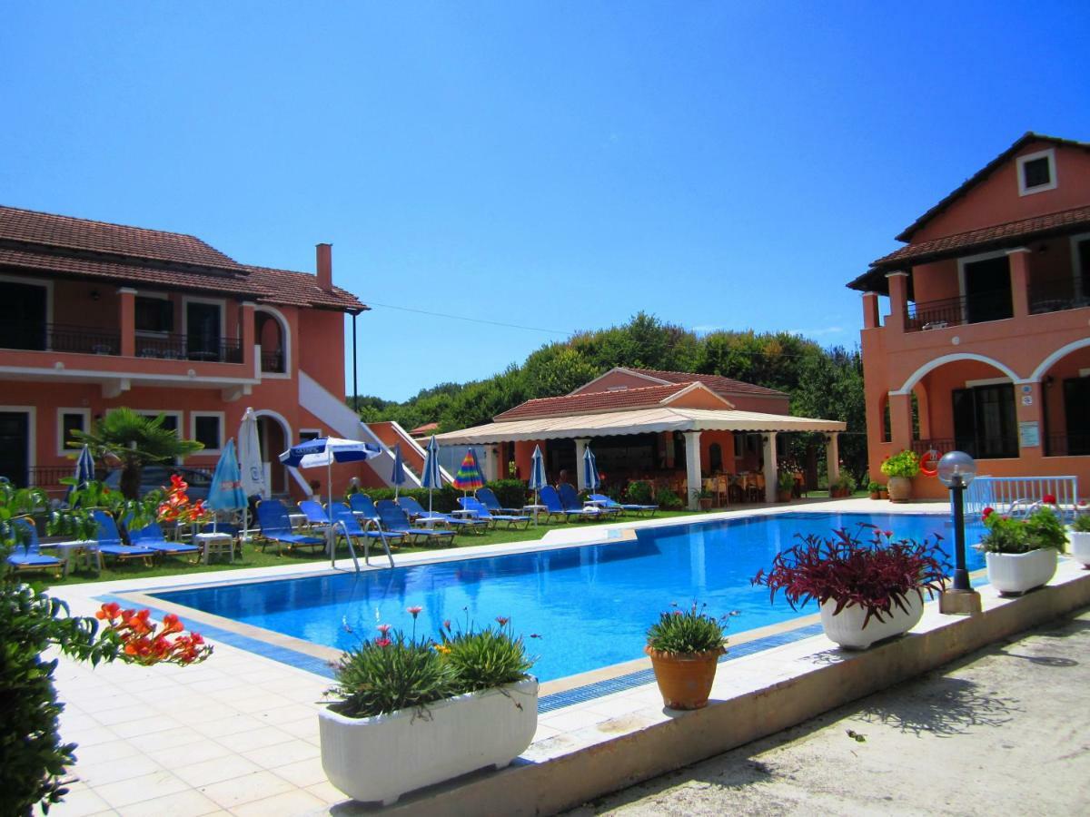Varvara Studios & Apartments I Перуладес Экстерьер фото